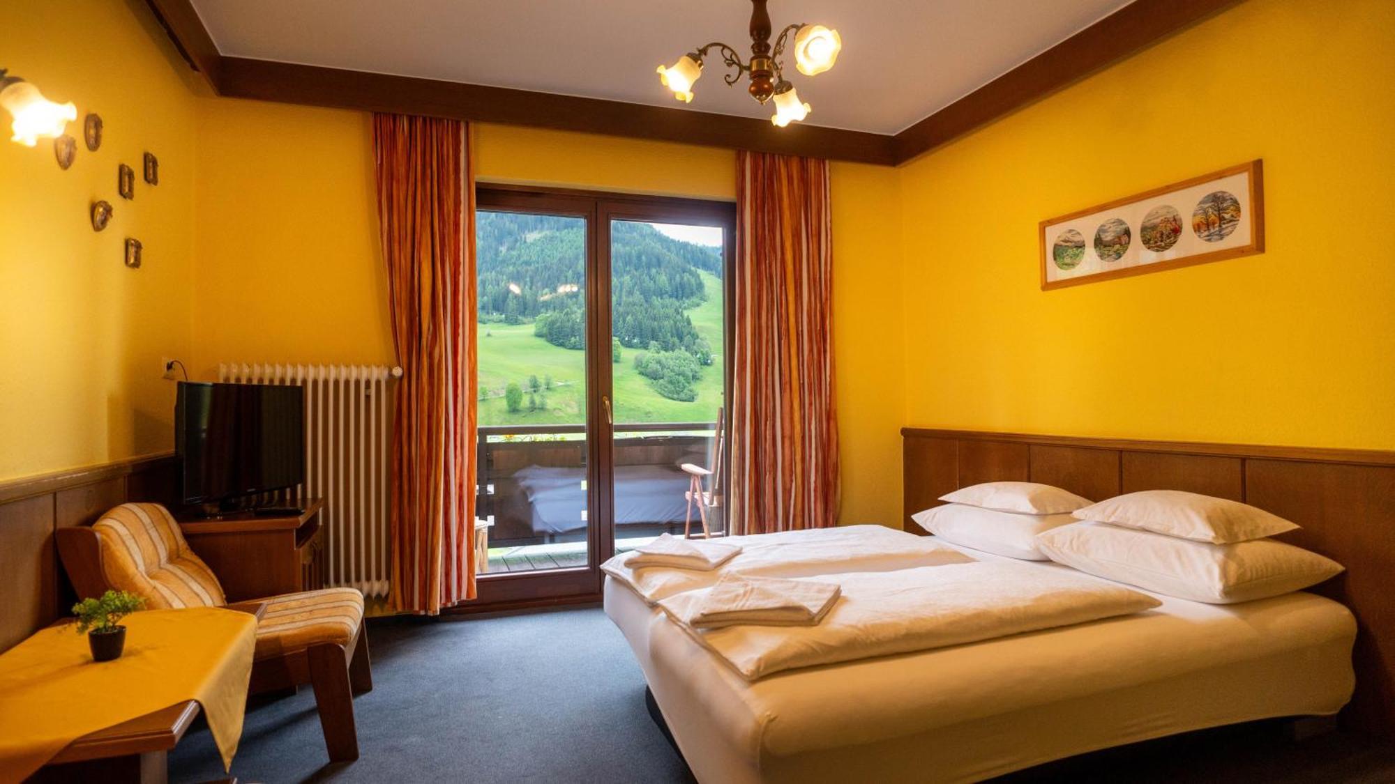 Haus Anna - Kaernten Card Im Sommer Inklusive Бад-Кляйнкірхгайм Екстер'єр фото