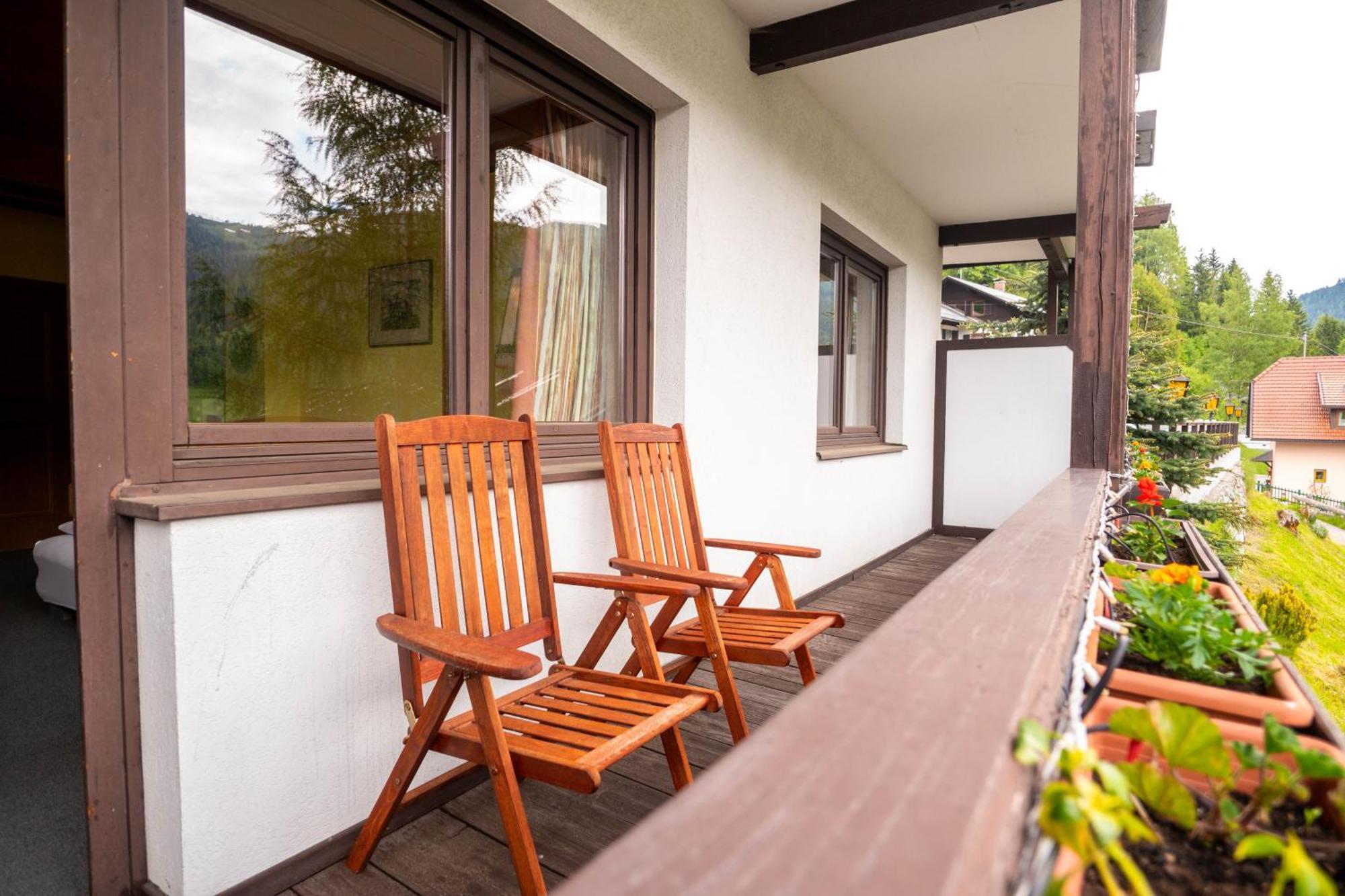 Haus Anna - Kaernten Card Im Sommer Inklusive Бад-Кляйнкірхгайм Екстер'єр фото